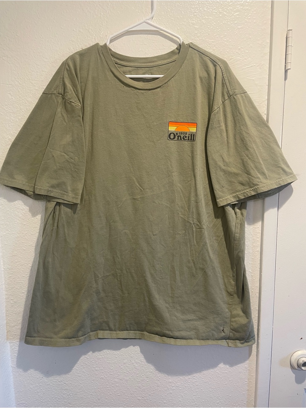 🌅 O'Neill "Sundown" Retro Sunset Graphic Tee Olive XXL